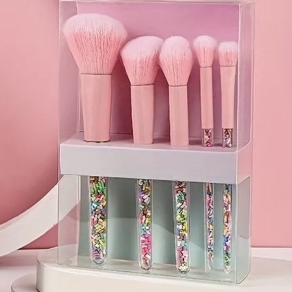 SPRINKLES!! Colorful Pastel Pink Makeup Cosmetic Brushes Brush Set KAWAII - Picture 4 of 4